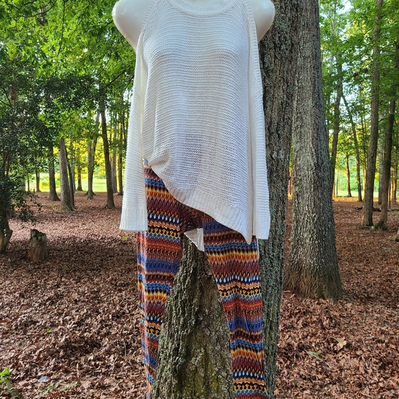 EXPRESS Off Shoulder Knit Top & Legging Bundle - Picture 5 of 9